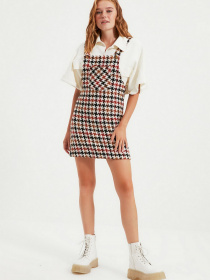 Сарафан Trendyol модель TWOAW20EL0208/Ekru Фото