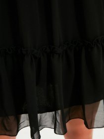 Платье мини Trendyol модель TWOAW20EL0345/Siyah Фото