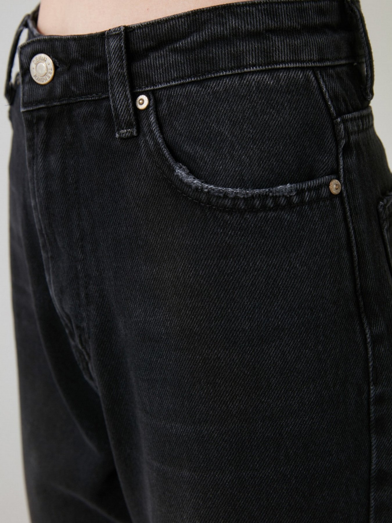 Джинсы Trendyol модель TWOSS20JE0099/Siyah Фото