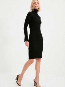 Сукня міді Trendyol модель TWOAW20YN0005/Siyah Фото
