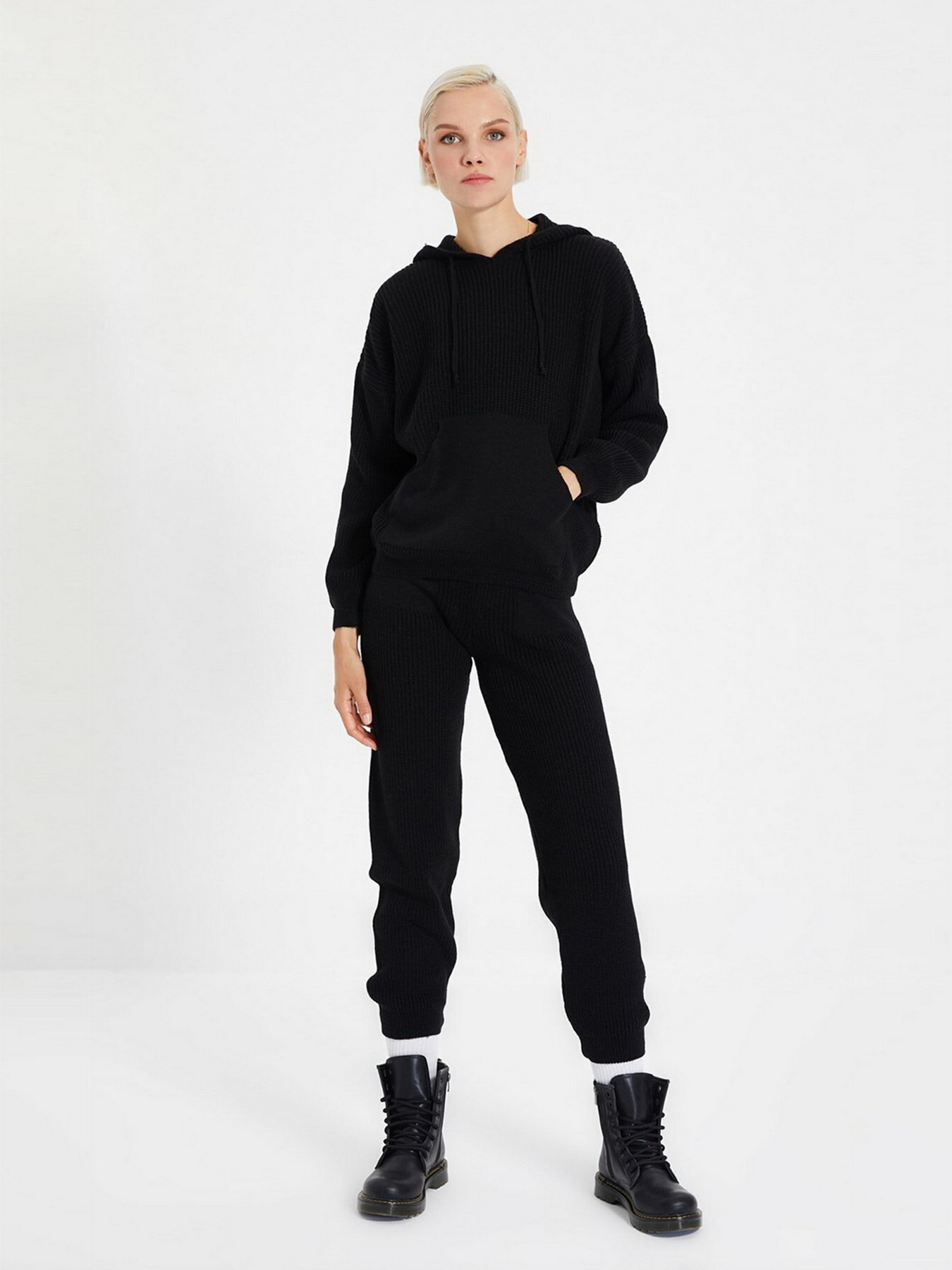 Костюм Trendyol модель TWOAW21AU0137/Siyah Фото