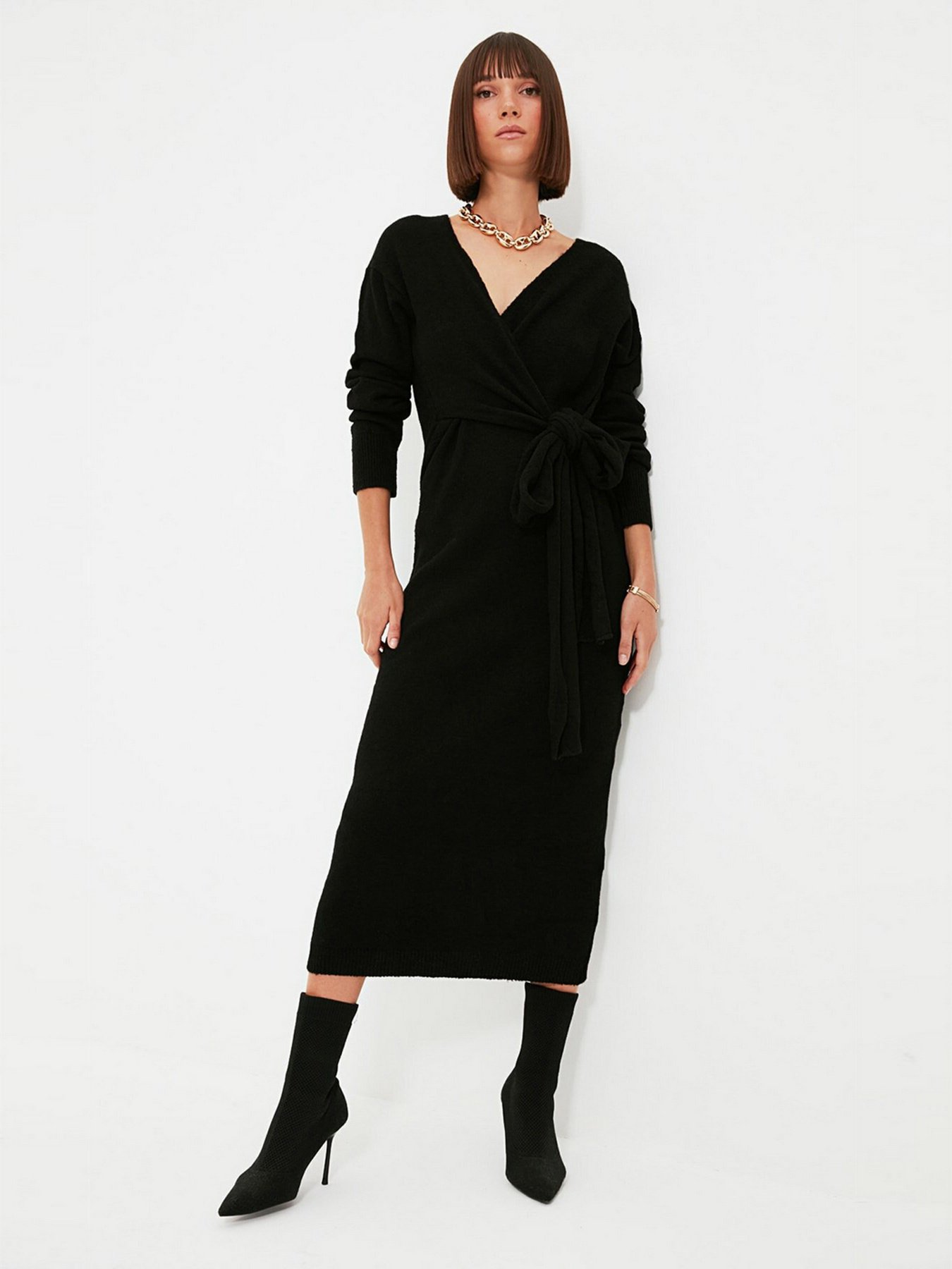 Платье миди Trendyol модель TWOAW21EL0260/Siyah Фото