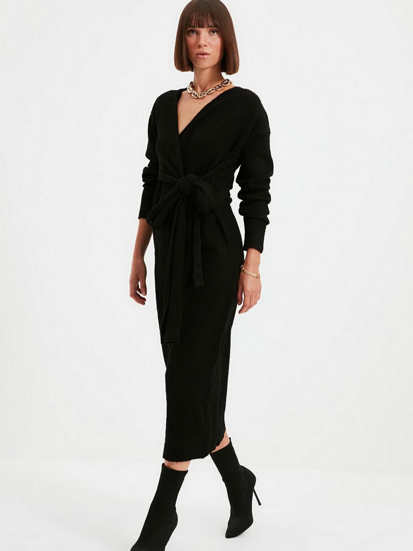 Сукня міді Trendyol модель TWOAW21EL0260/Siyah Сукня міді Trendyol модель TWOAW21EL0260/Siyah Фото