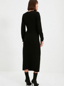 Сукня міді Trendyol модель TWOAW21EL0260/Siyah Сукня міді Trendyol модель TWOAW21EL0260/Siyah Фото