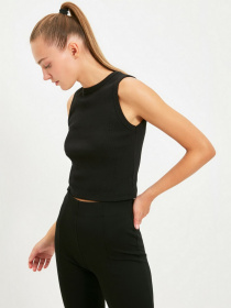 Топ Trendyol модель TWOAW22AL0014/Siyah Фото