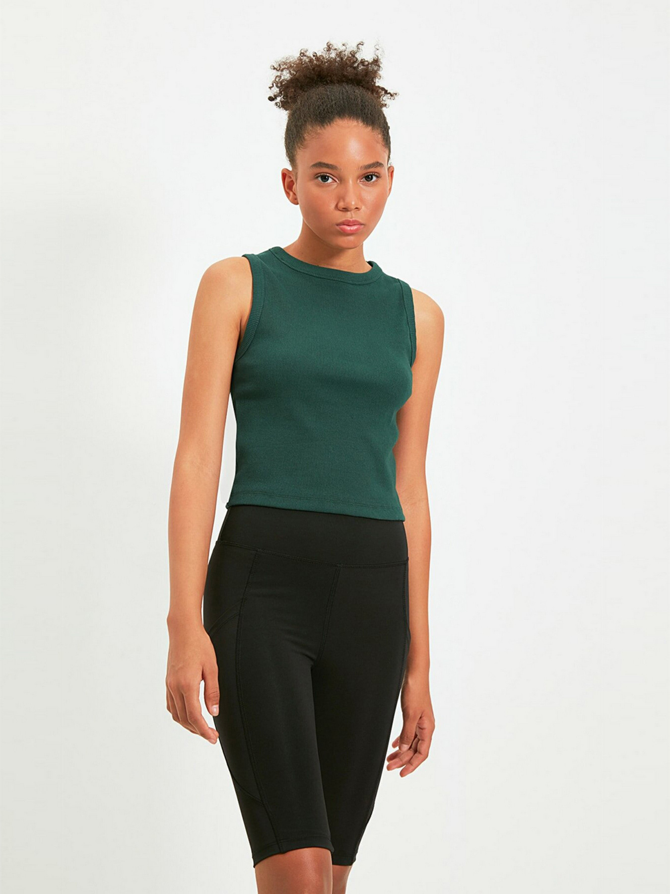 Топ Trendyol модель TWOAW22AL0014/Yesil Фото