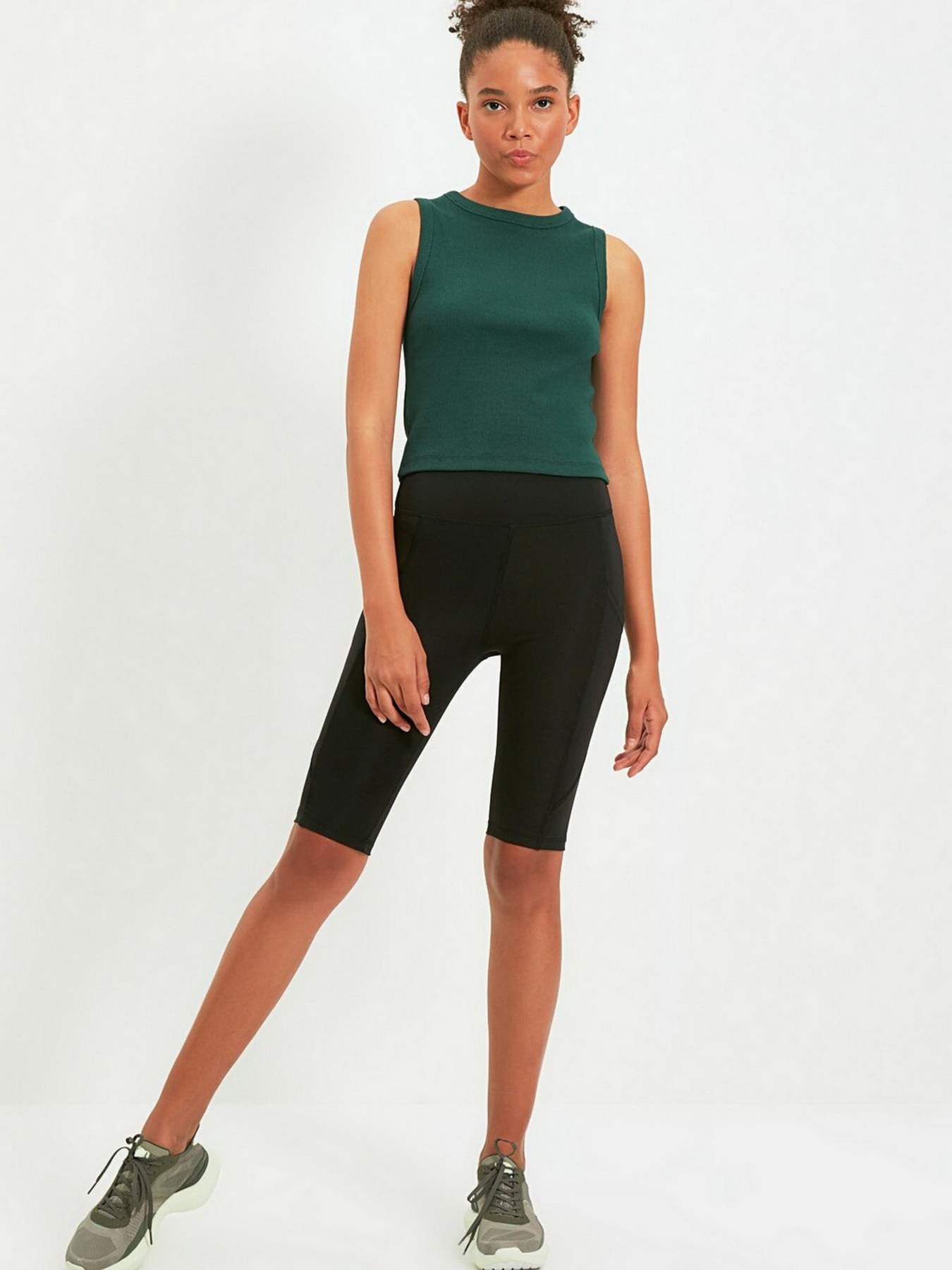 Топ Trendyol модель TWOAW22AL0014/Yesil Фото