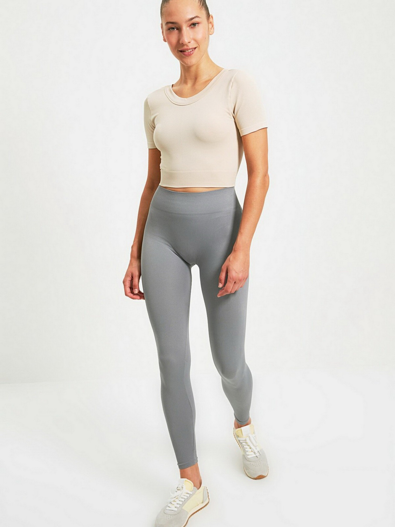 Топ Trendyol модель TWOAW22BZ0449/Bej Фото