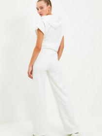 Штаны спортивные Trendyol модель TWOAW22EA0053/Ekru Фото