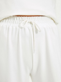 Штаны спортивные Trendyol модель TWOAW22EA0053/Ekru Фото