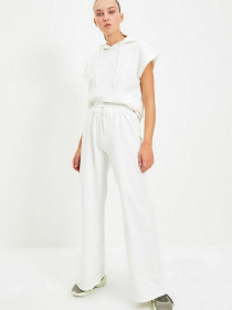 Спортивні штани Trendyol модель TWOAW22EA0053/Ekru Фото