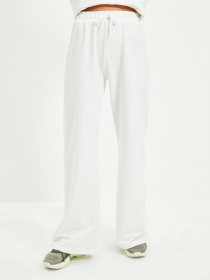 Спортивні штани Trendyol модель TWOAW22EA0053/Ekru Фото