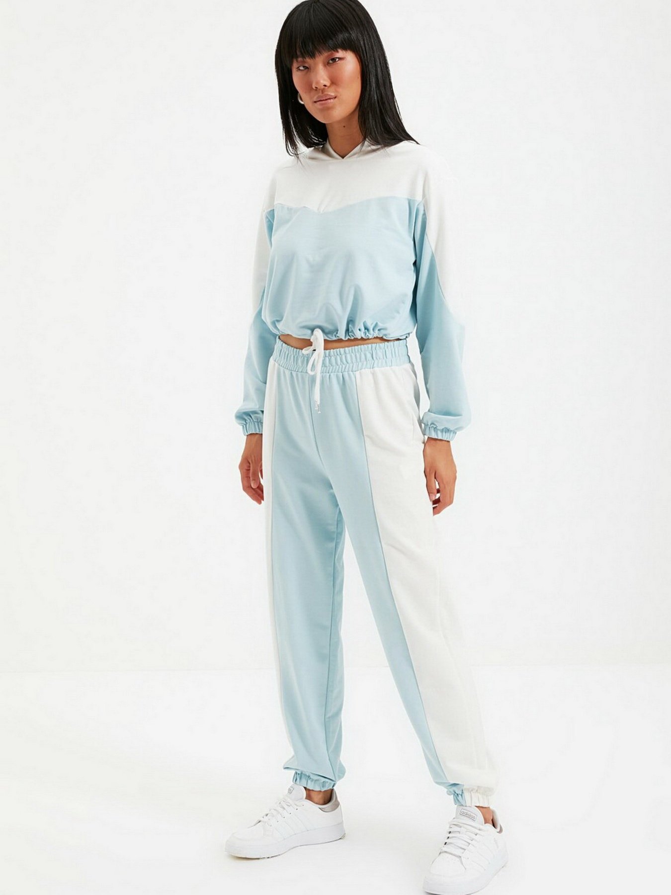 Спортивный костюм Trendyol модель TWOAW22EM0006/Mavi Фото