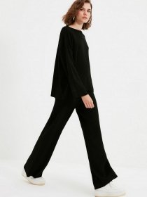 Повседневный костюм Trendyol модель TWOSS20AU0084/Siyah Повседневный костюм Trendyol модель TWOSS20AU0084/Siyah Фото