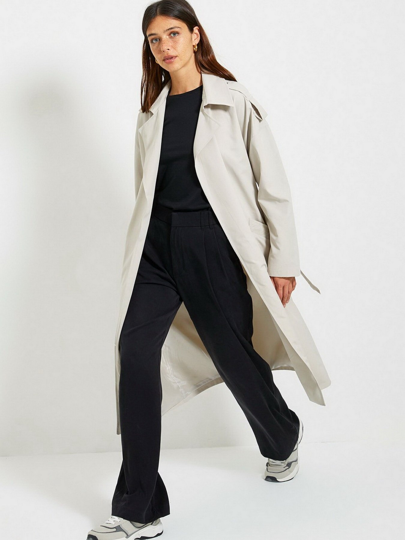 Плащ Trendyol модель TWOSS20TR0007/Tas Фото