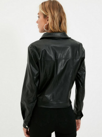 Рубашка повседневная Trendyol модель TWOSS21MO0082/Siyah Фото