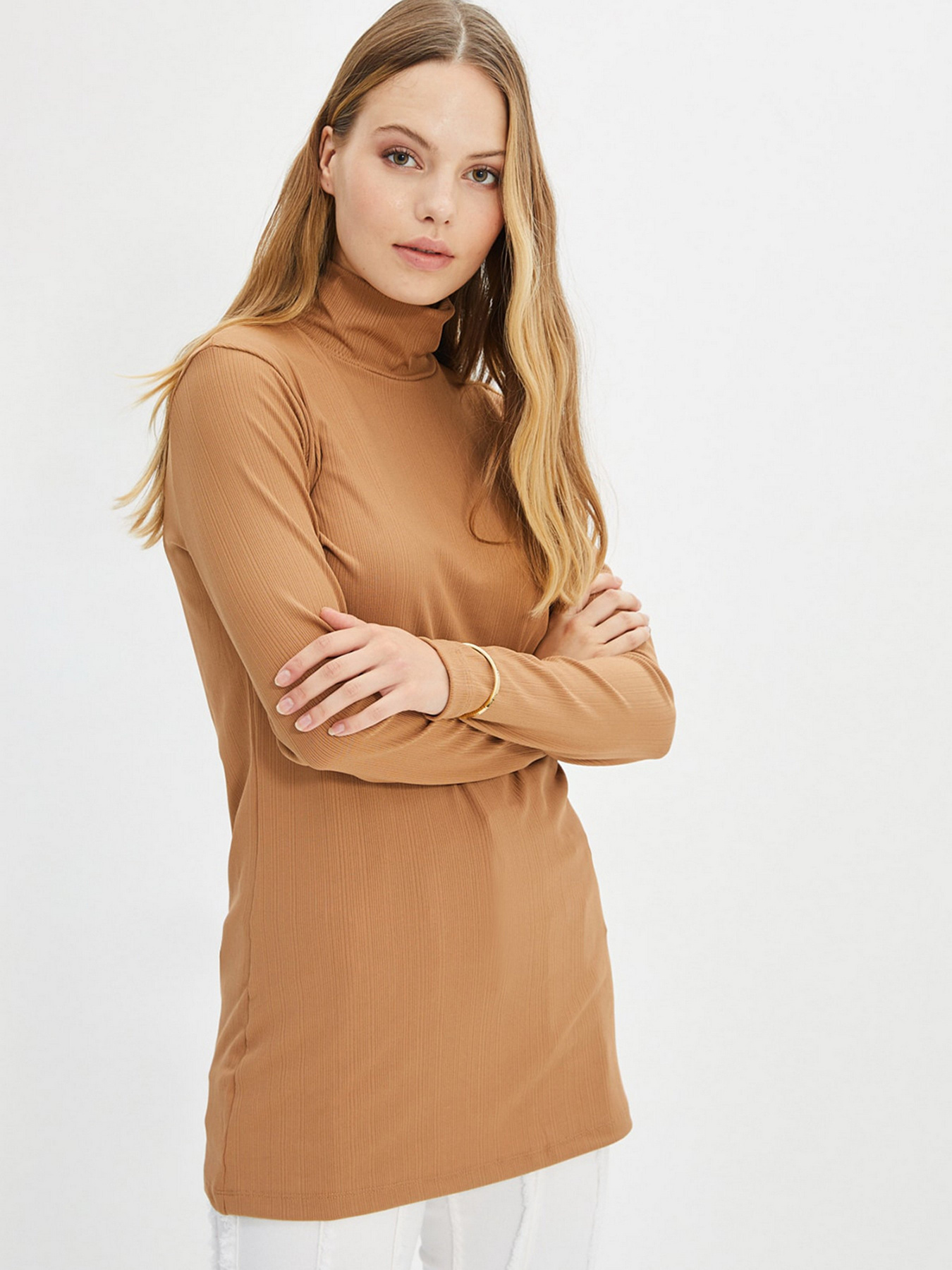 Водолазка Trendyol модель TCTAW22UK0023/Bej Фото