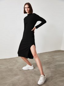 Платье миди Trendyol модель TWOAW21EL0135/Siyah Фото