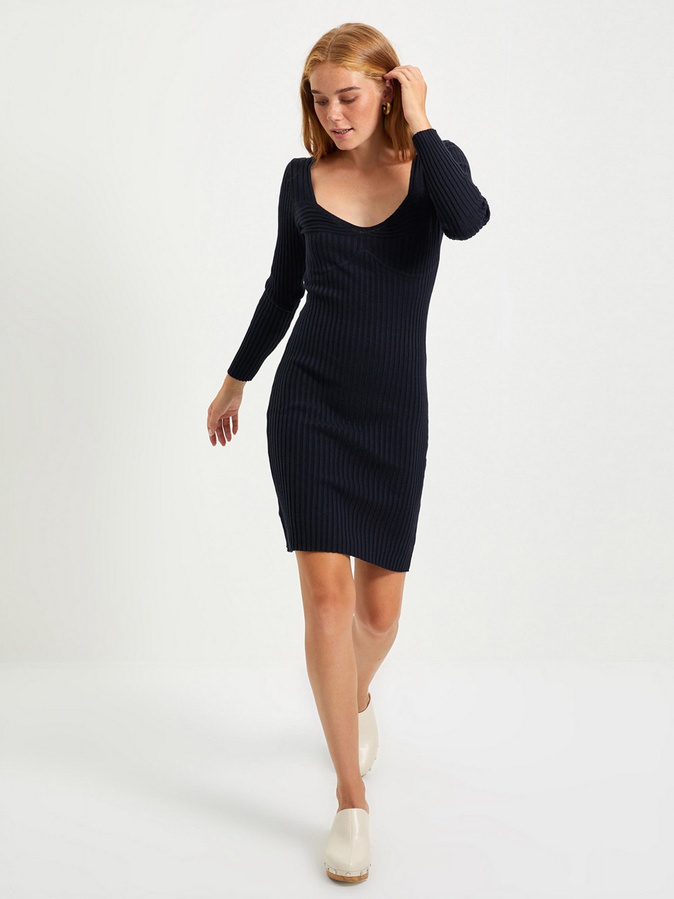 Платье мини Trendyol модель TWOAW22EL0047/Lacivert Фото