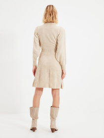 Платья Trendyol модель TWOAW22EL0011/Bej Фото