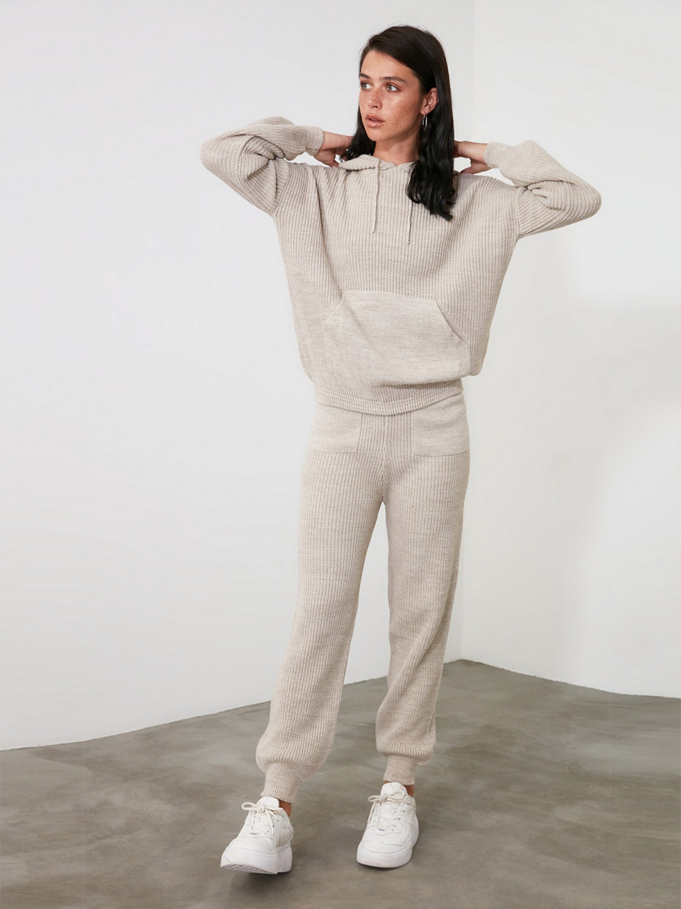 Повседневный костюм Trendyol модель TWOAW21AU0137/Bej Фото