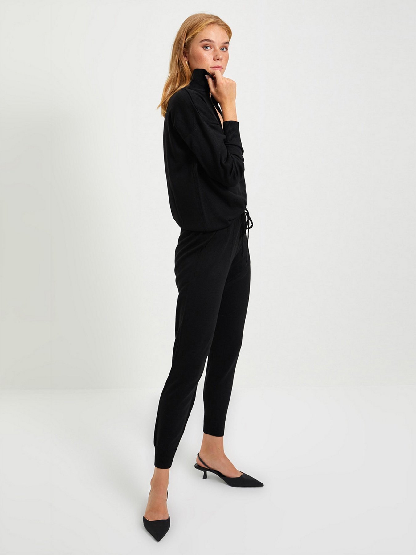 Костюм Trendyol модель TWOAW22AU0059/Siyah Фото