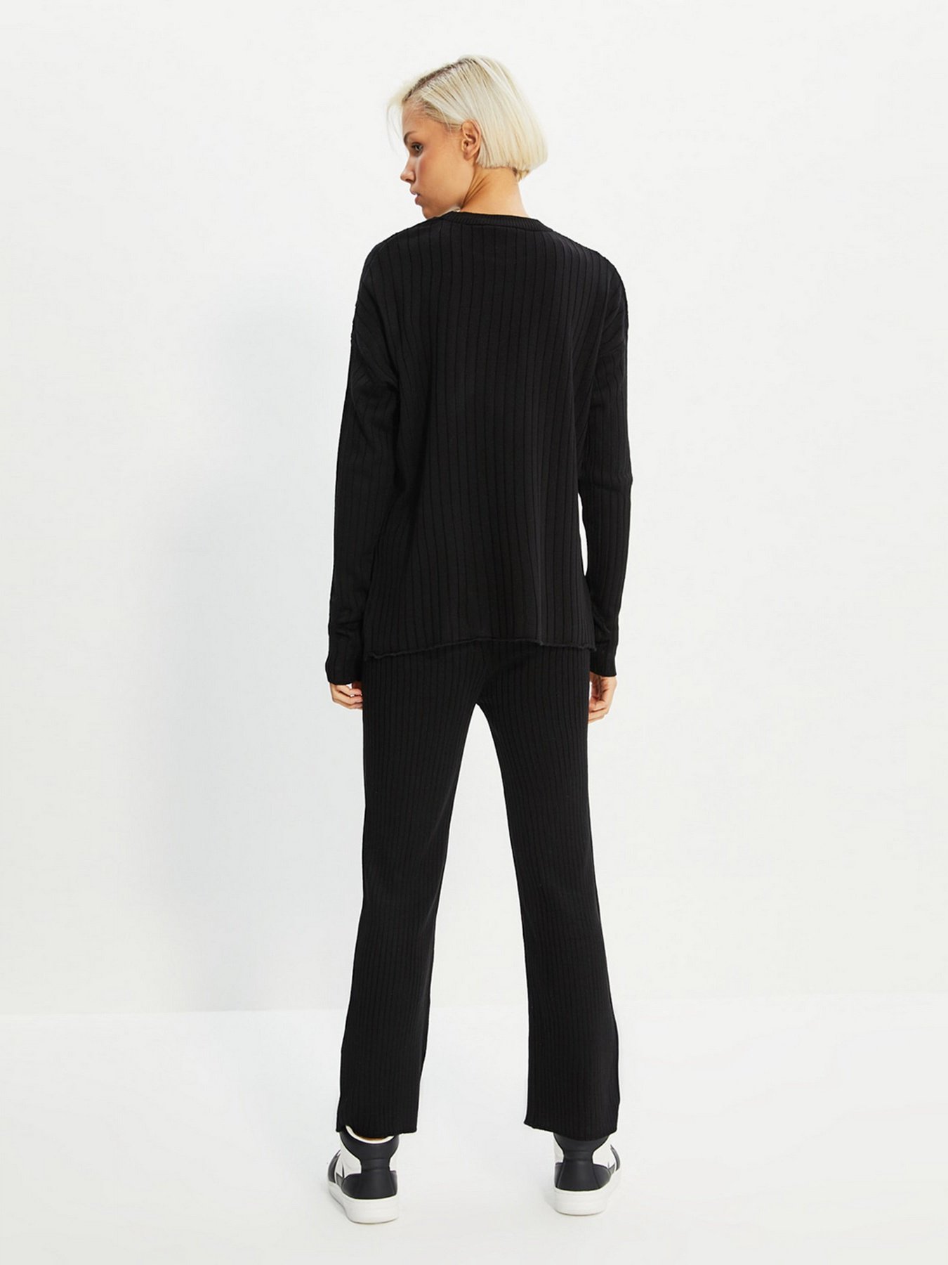 Костюм Trendyol модель TWOAW22AU0074/Siyah Фото