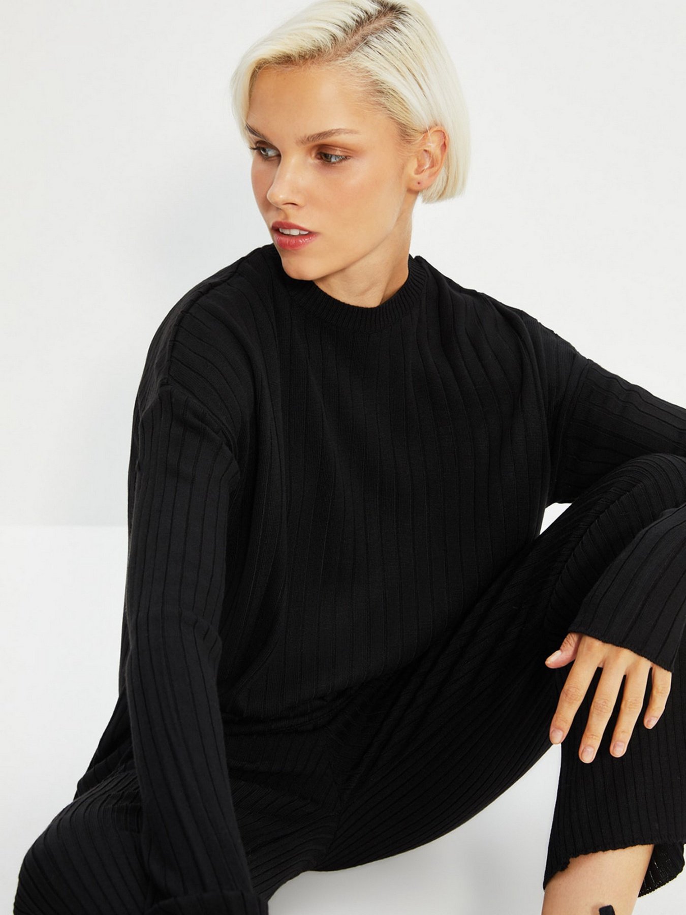 Костюм Trendyol модель TWOAW22AU0074/Siyah Фото