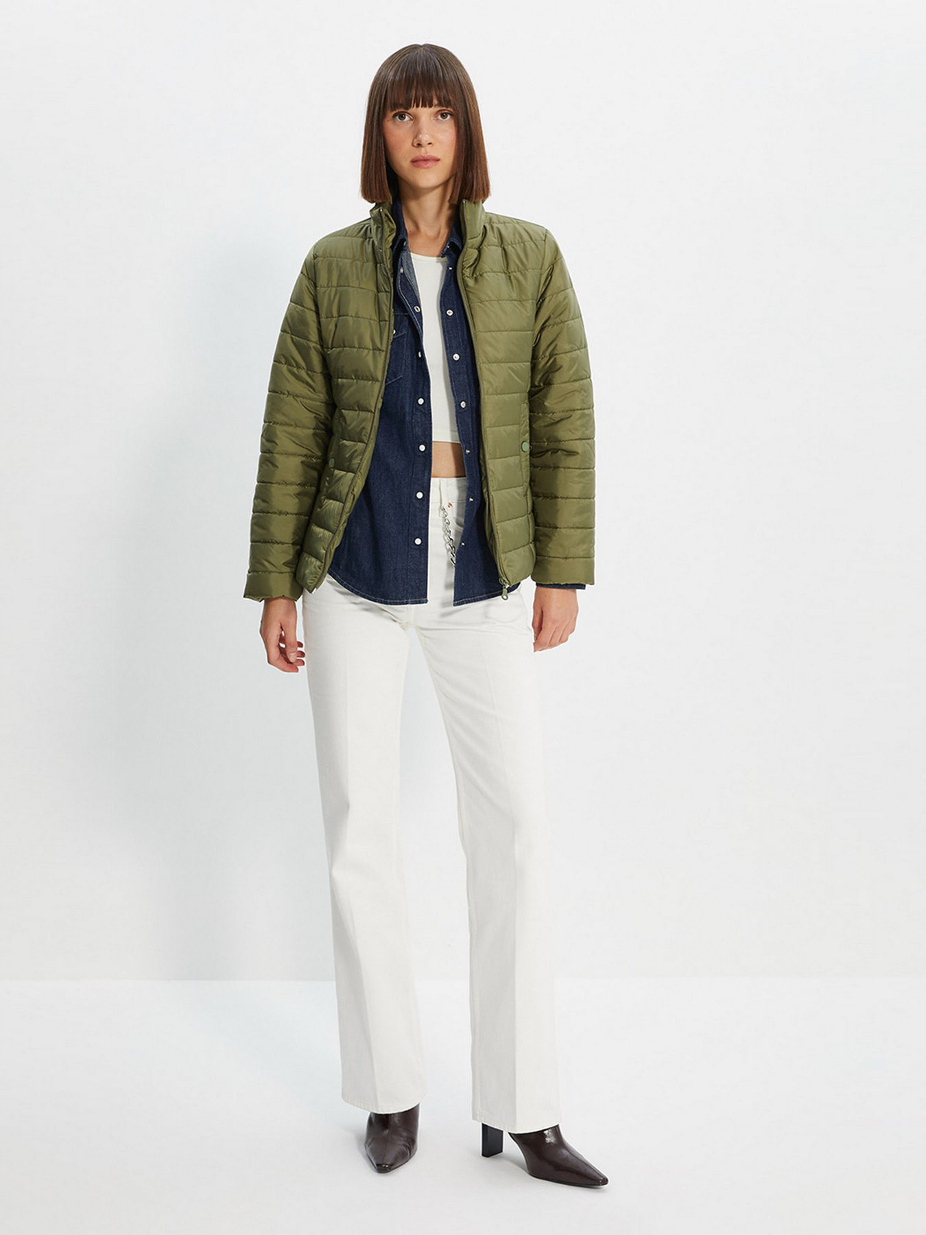 Демисезонная куртка Trendyol модель TWOAW22MO0101/Haki Фото