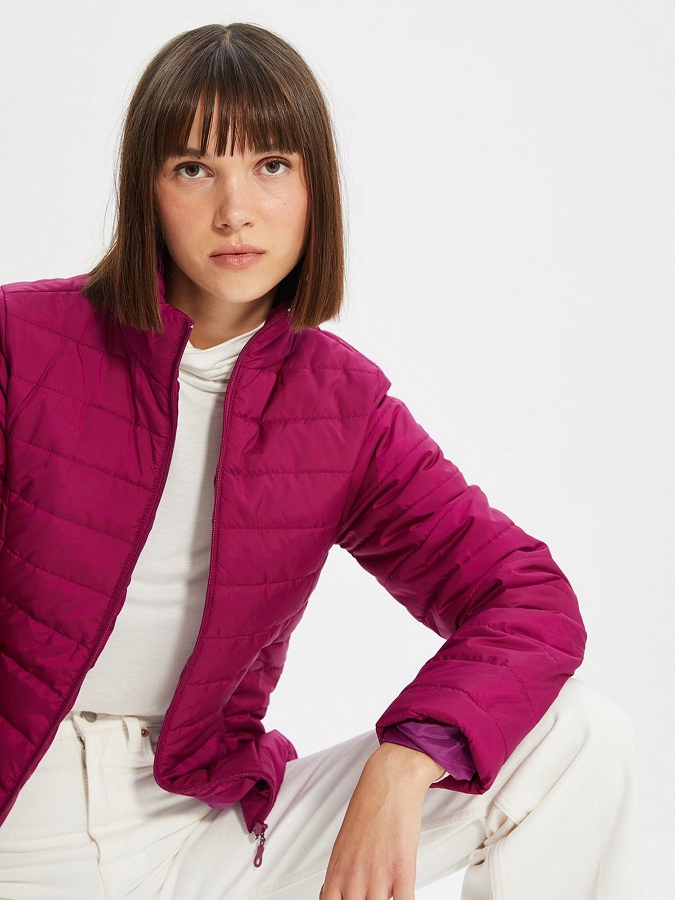 Демисезонная куртка Trendyol модель TWOAW22MO0101/Murdum Фото