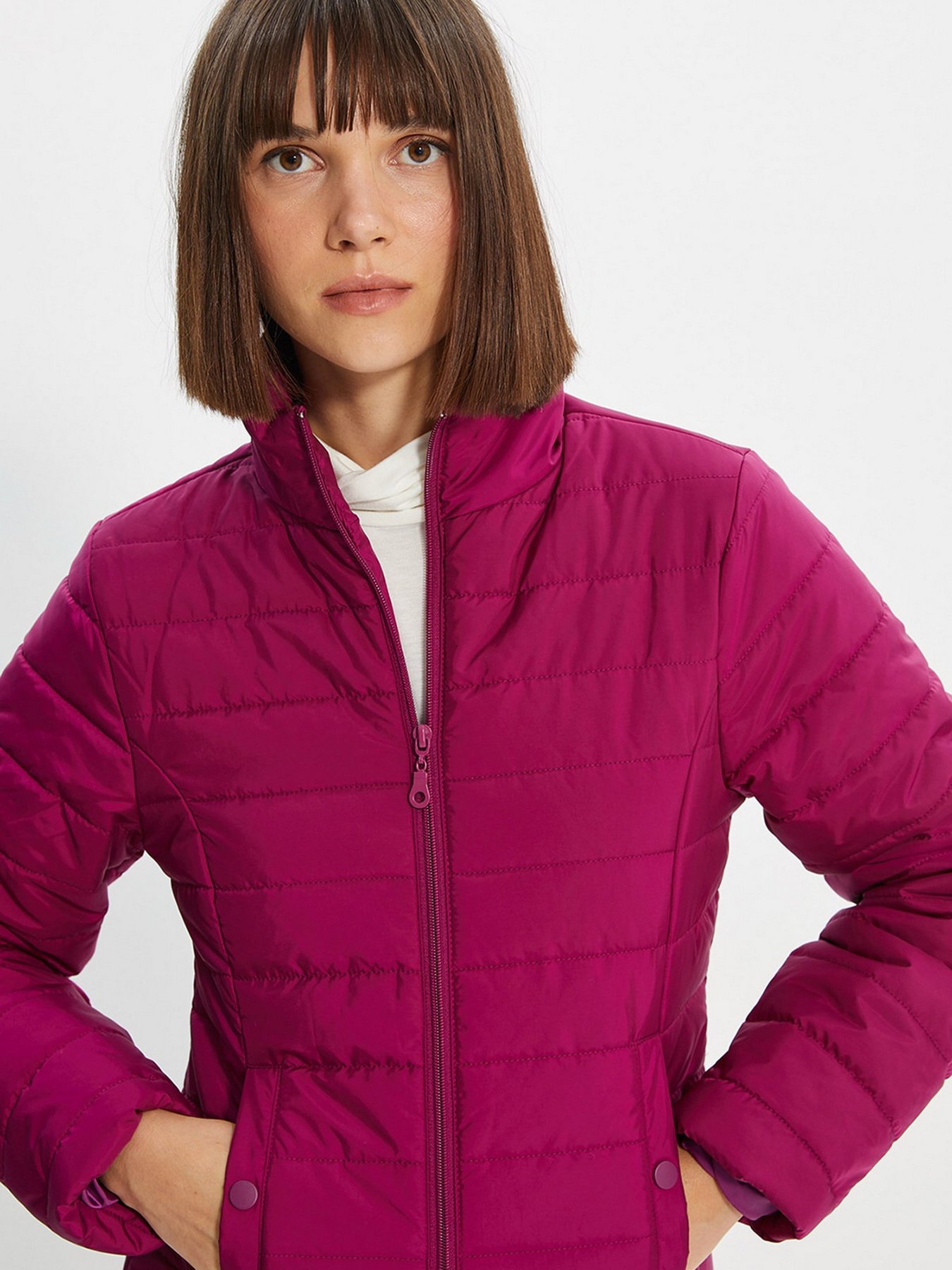 Демисезонная куртка Trendyol модель TWOAW22MO0101/Murdum Фото