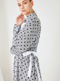 Платье миди Trendyol модель TCTSS21EL3895/Mavi Фото