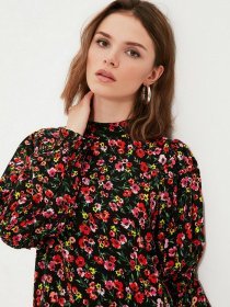 Платье мини Trendyol модель TWOAW22EL0831/Cok Renkli Фото