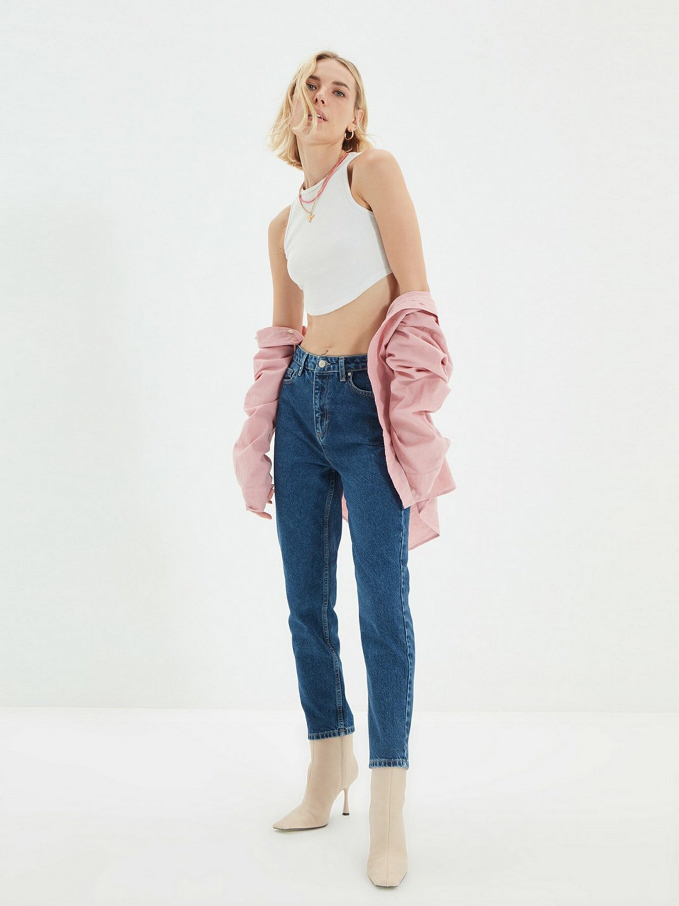 Джинси мом Trendyol Mom модель TWOAW22JE0364/Mavi Фото