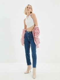 Джинси мом Trendyol Mom модель TWOAW22JE0364/Mavi Фото