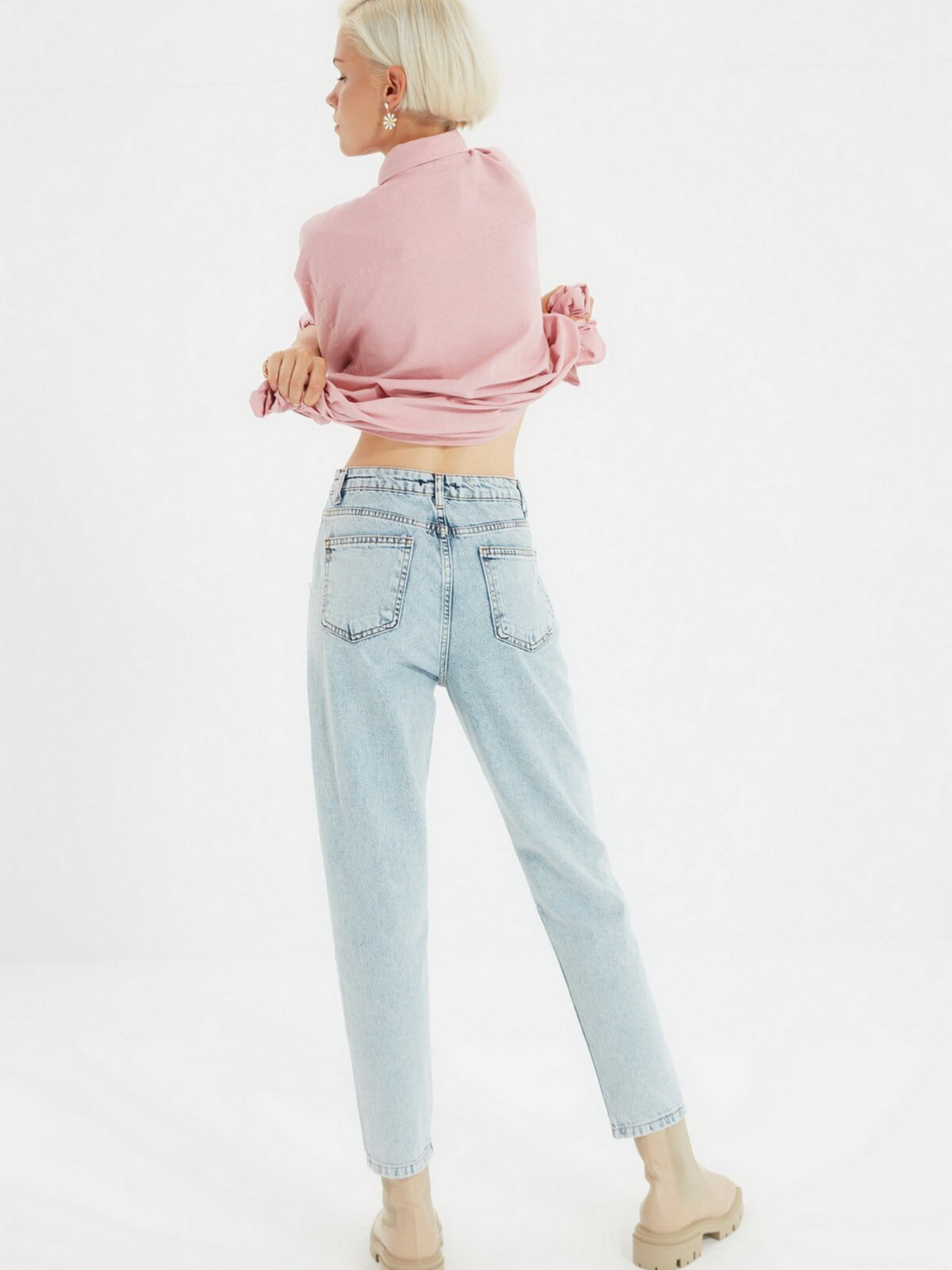 Джинси мом Trendyol Mom модель TWOSS20JE0164/Mavi Фото
