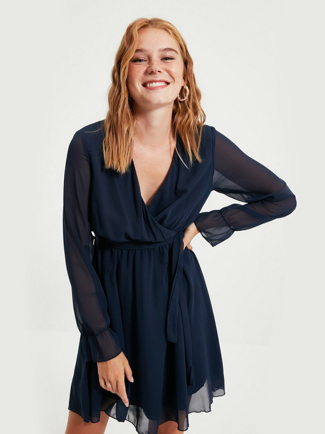 Платье мини Trendyol модель TWOAW20EL0789/Lacivert Платье мини Trendyol модель TWOAW20EL0789/Lacivert Фото