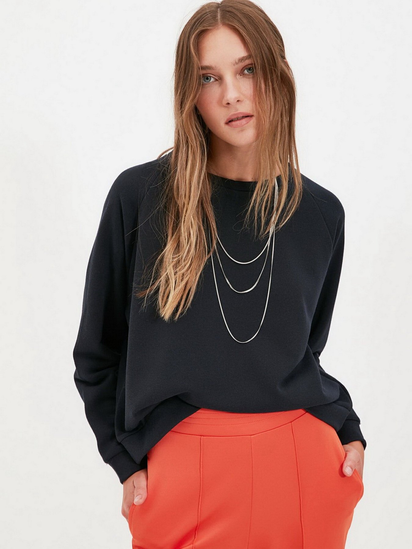 Свитшот Trendyol модель TWOAW20SW0055/Lacivert Фото