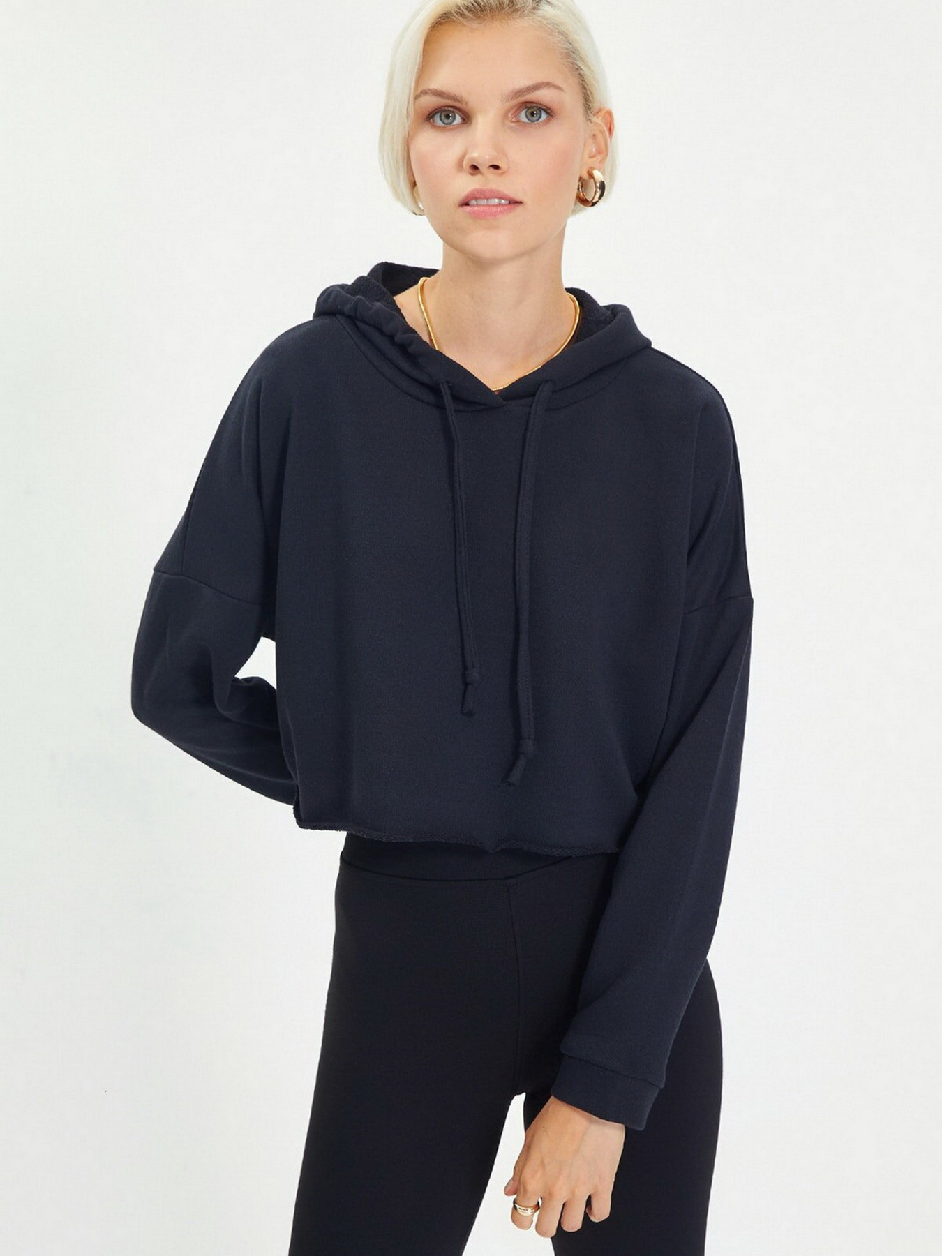 Худи Trendyol модель TWOAW20SW0144/Siyah Худи Trendyol модель TWOAW20SW0144/Siyah Фото