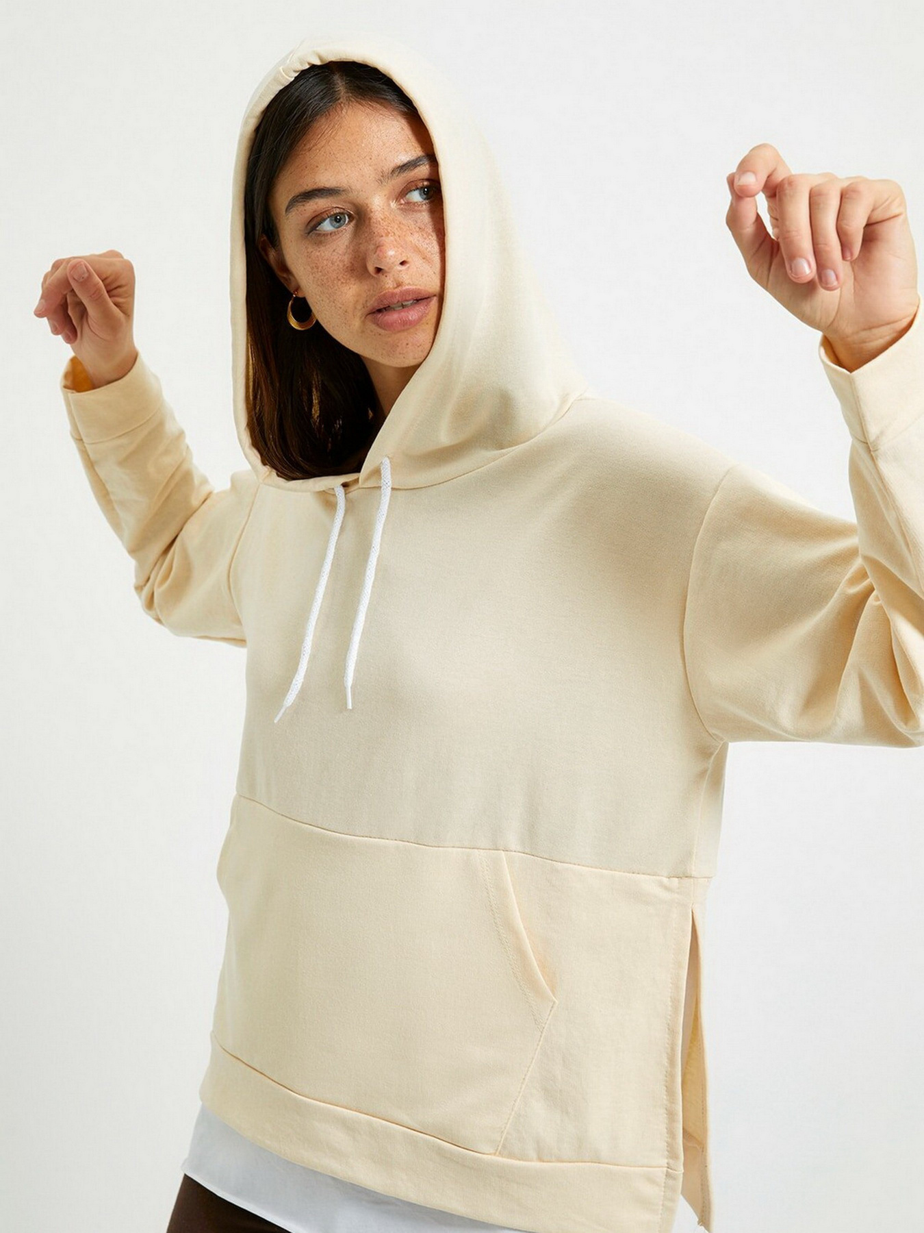 Худи Trendyol модель TWOAW20SW0382/Tas Фото