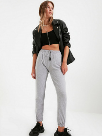 Штаны спортивные Trendyol модель TWOAW21EA0066/Gri Фото