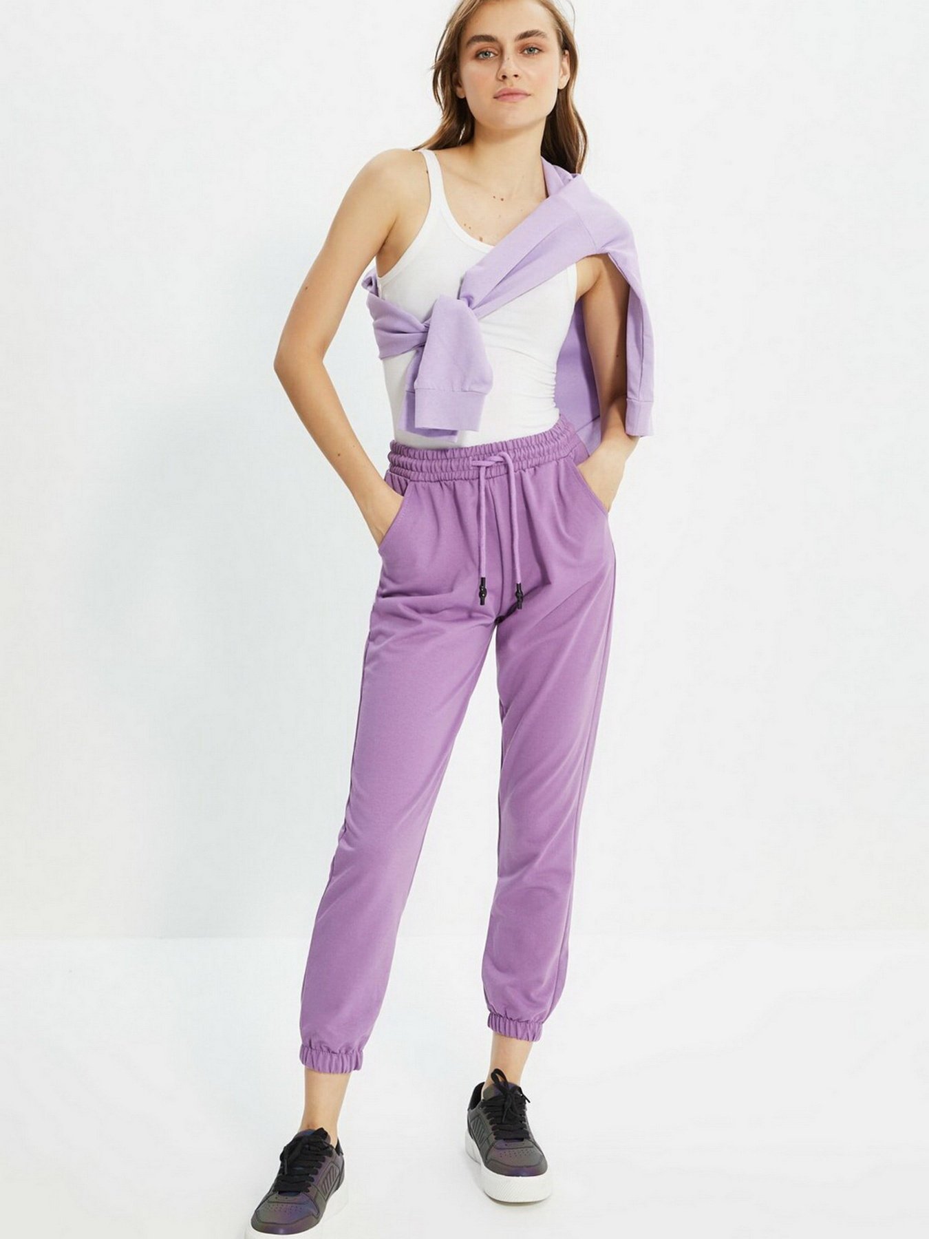 Штаны спортивные Trendyol модель TWOAW21EA0066/Lila Фото