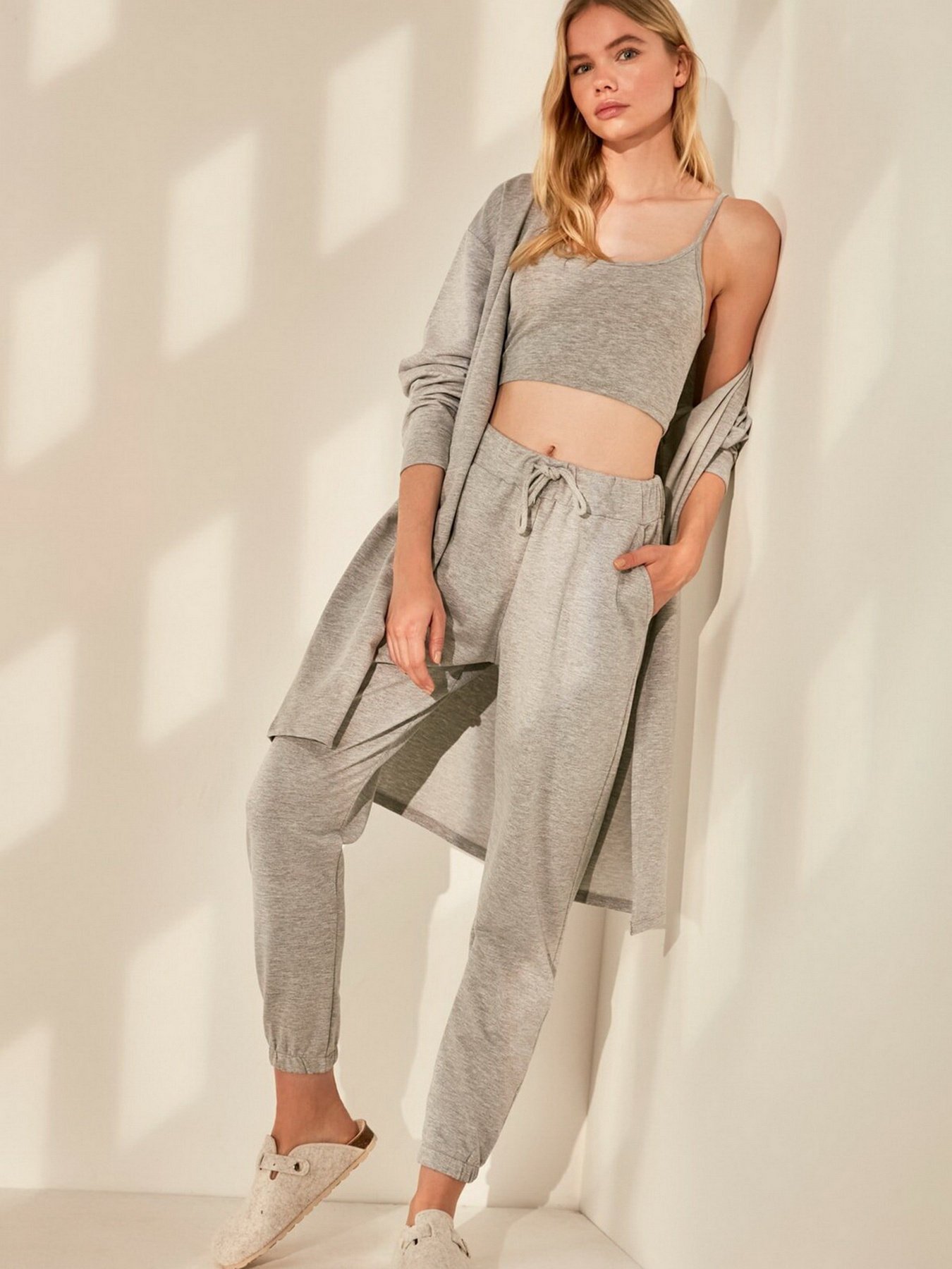 Штаны спортивные Trendyol модель TWOAW21EA0176/Gri Фото