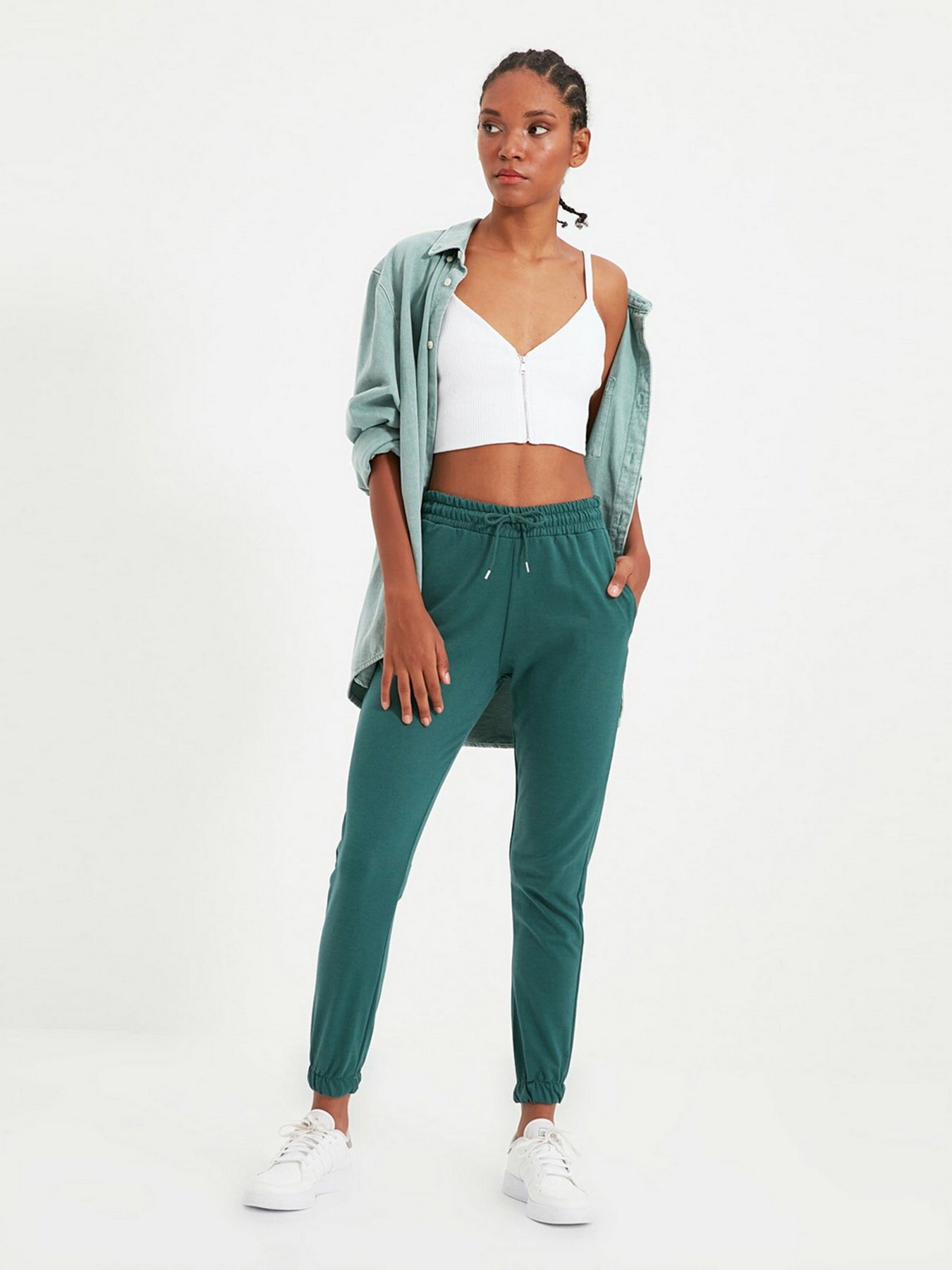 Штаны спортивные Trendyol модель TWOAW21EA0194/Yesil Фото