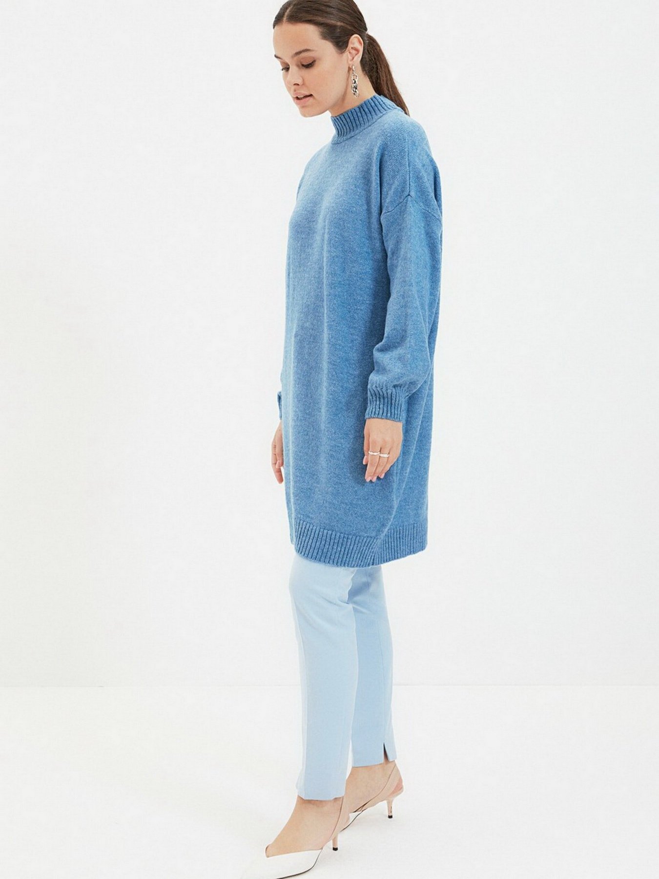 Свитер Trendyol модель TCTAW22AK0048/Mavi Фото