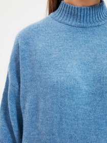 Свитер Trendyol модель TCTAW22AK0048/Mavi Фото