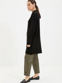 Свитер Trendyol модель TCTAW22AK0048/Siyah Фото