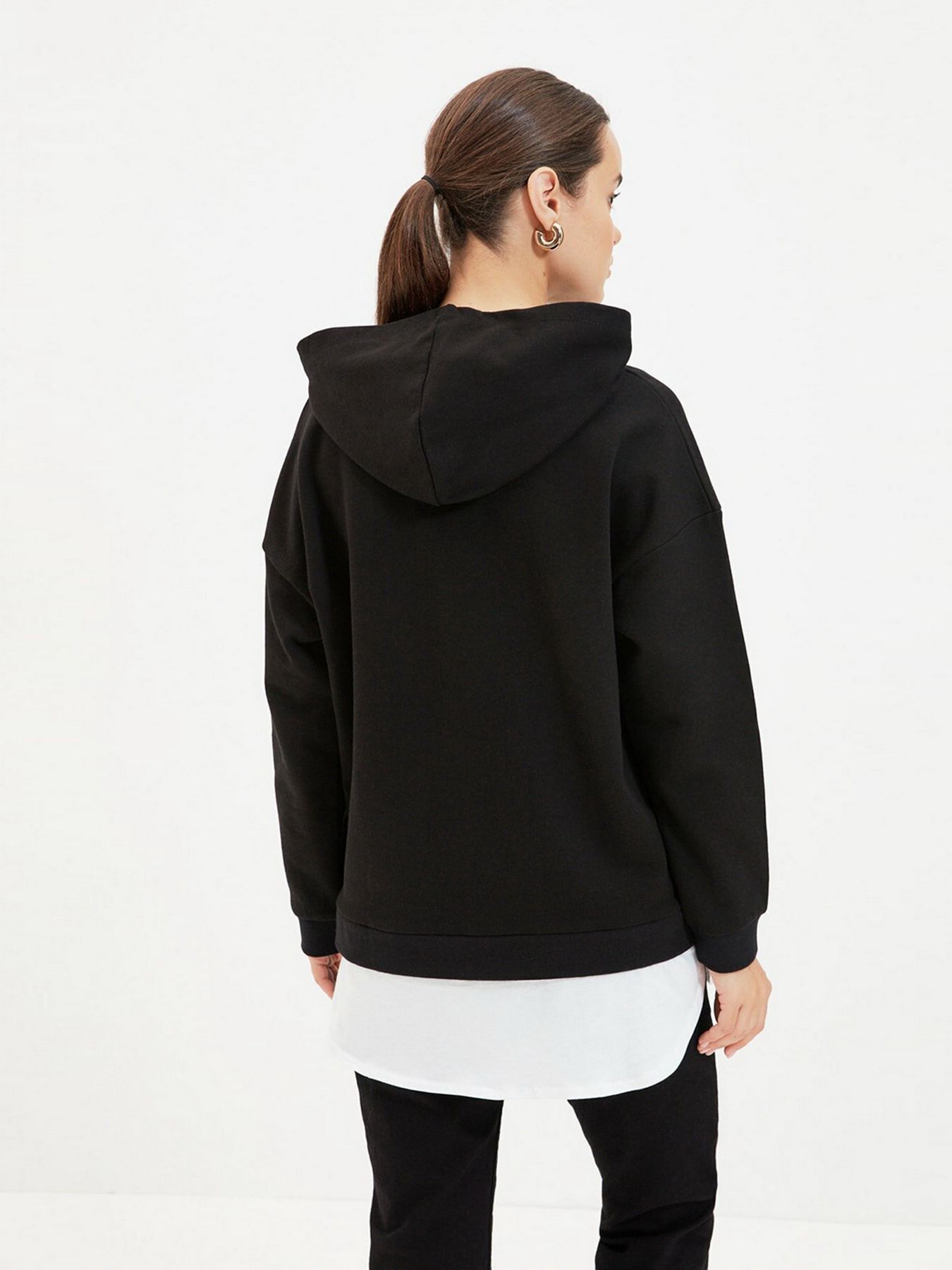 Худи Trendyol модель TCTAW22TW0028/Siyah Фото