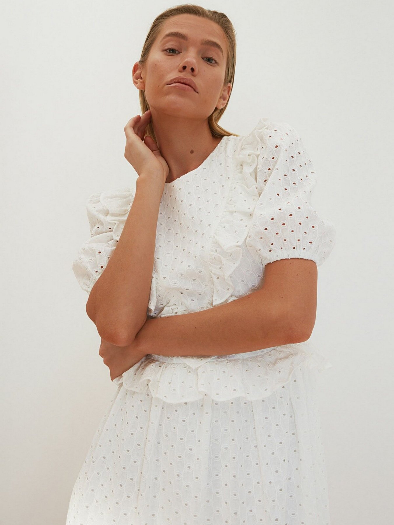 Платье миди Trendyol модель TWOSS21EL3679/Beyaz Фото