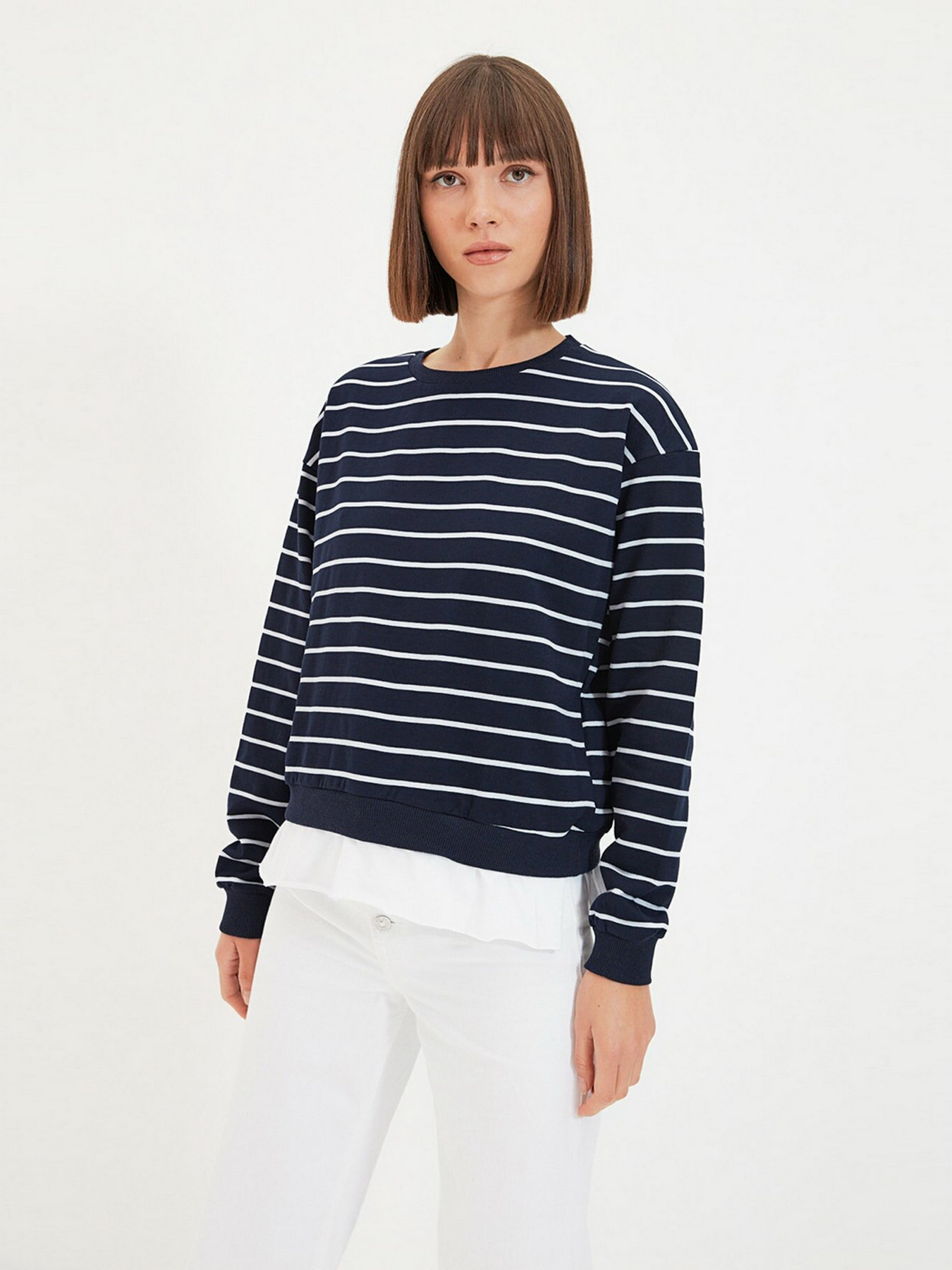 Свитшот Trendyol модель TWOAW21SW0788/Lacivert Фото